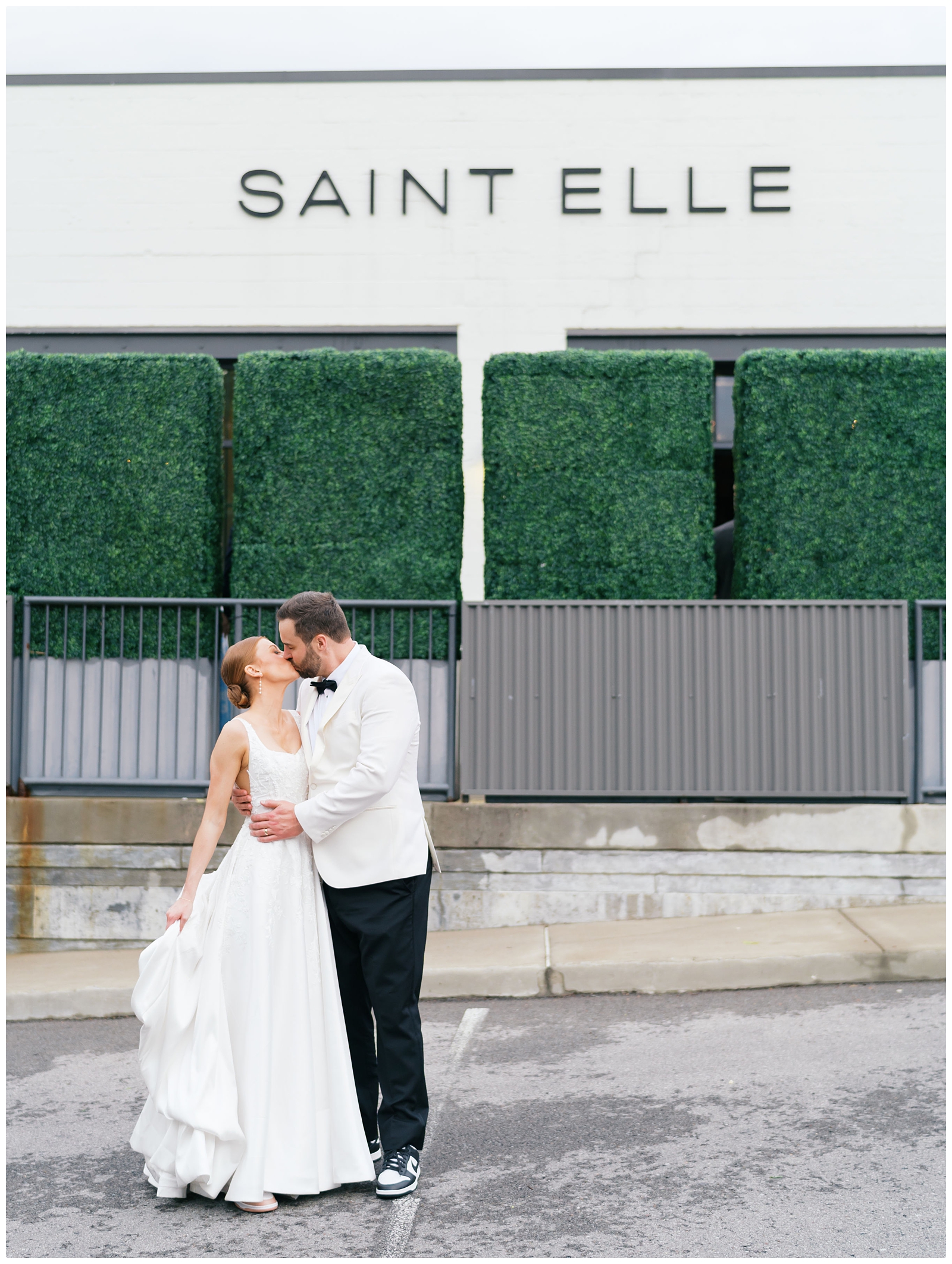 wedding photos at Saint Elle Nashville