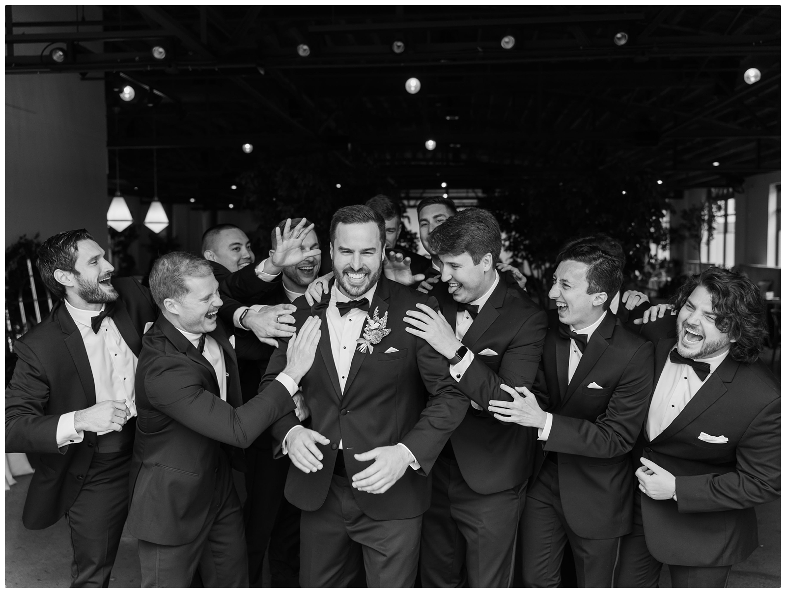 groom and groomsmen photo at Saint Elle Nashville